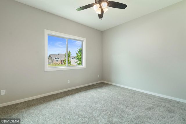 1534 9th Avenue SW, Hutchinson, MN 55350