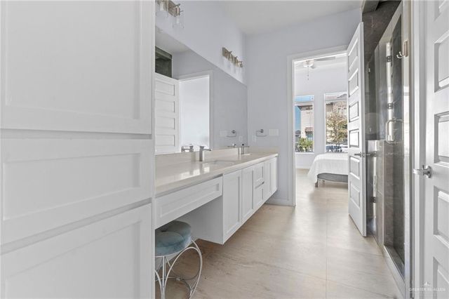 2214 E 6th E Street, Mission, TX 78572