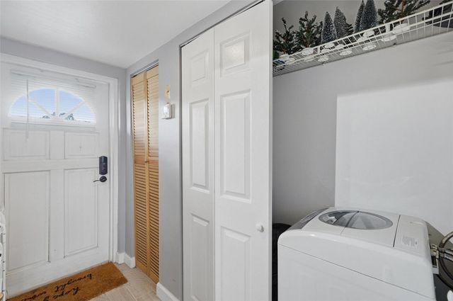 8330 Sands Point Blvd 302, Fort Lauderdale, FL 33321