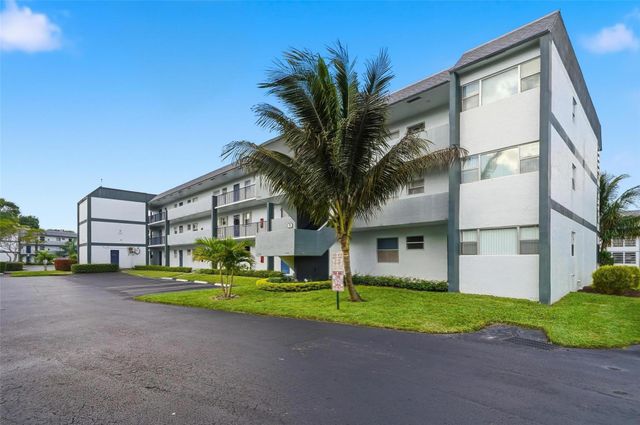 8330 Sands Point Blvd 302, Fort Lauderdale, FL 33321