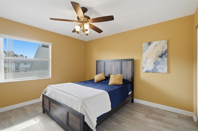 8330 Sands Point Blvd 302, Fort Lauderdale, FL 33321