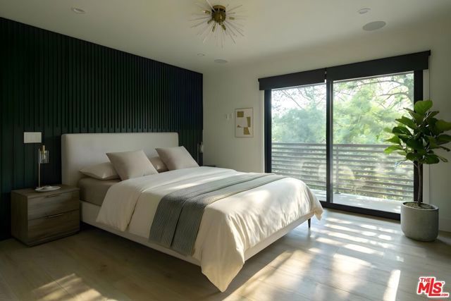 3147 Hollyridge Drive, Los Angeles, CA 90068