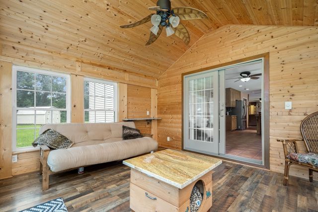 745 UNION RIDGE ROAD, Wartrace, TN 37183