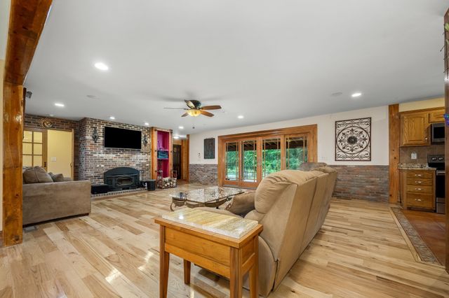 745 UNION RIDGE ROAD, Wartrace, TN 37183