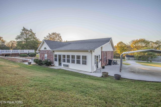13911 Martel Rd, Lenoir City, TN 37772
