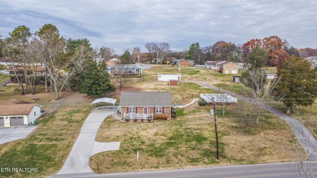 13911 Martel Rd, Lenoir City, TN 37772