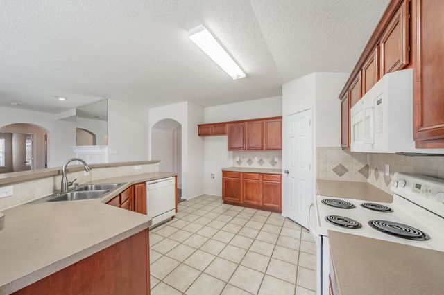 5319 Duval Drive, Grand Prairie, TX 75052