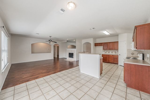 5319 Duval Drive, Grand Prairie, TX 75052