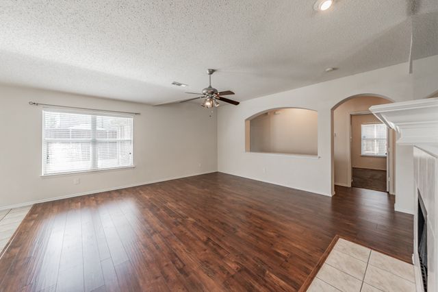 5319 Duval Drive, Grand Prairie, TX 75052