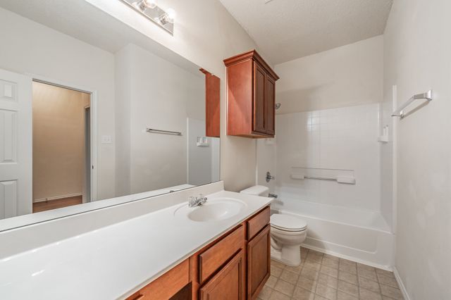 5319 Duval Drive, Grand Prairie, TX 75052