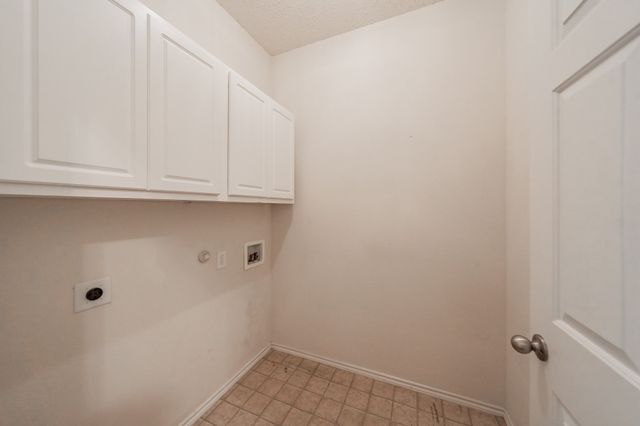 5319 Duval Drive, Grand Prairie, TX 75052