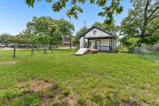 721 S First Street, Sherman, TX 75090