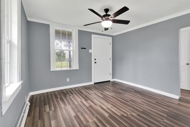 721 S First Street, Sherman, TX 75090