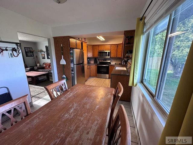 1377 Melody Drive, Idaho Falls, ID 83402