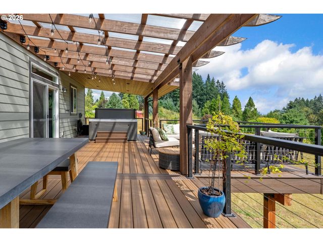 50440 CANARY Ln, Scappoose, OR 97056