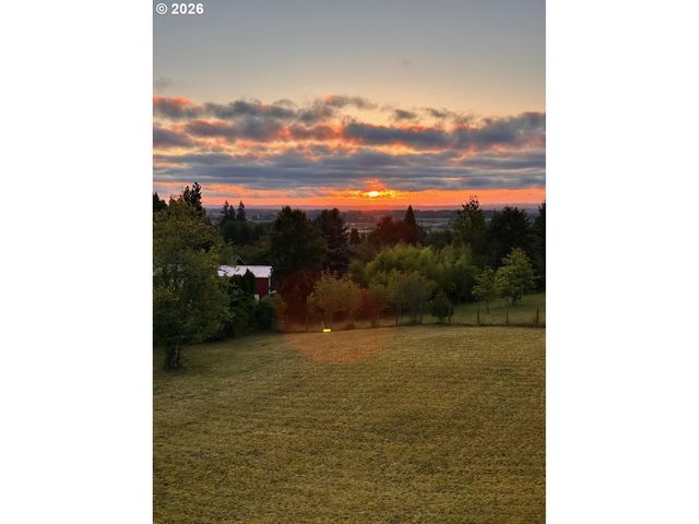 50440 CANARY Ln, Scappoose, OR 97056