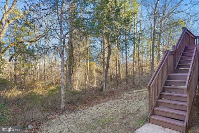 5 MCELROY LN, Belle Mead, NJ 08502