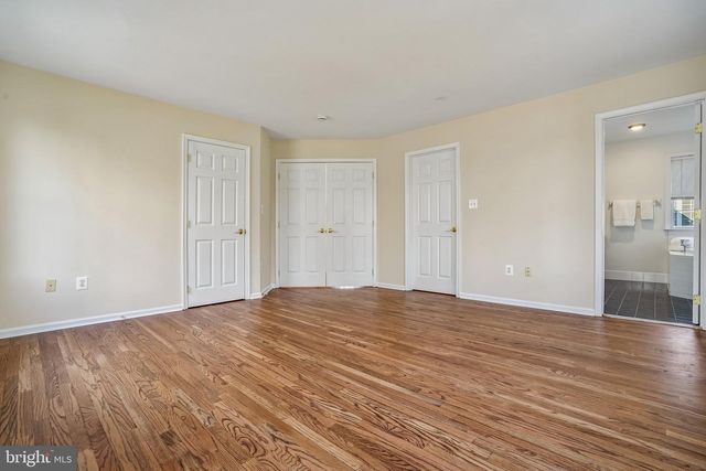 5 MCELROY LN, Belle Mead, NJ 08502