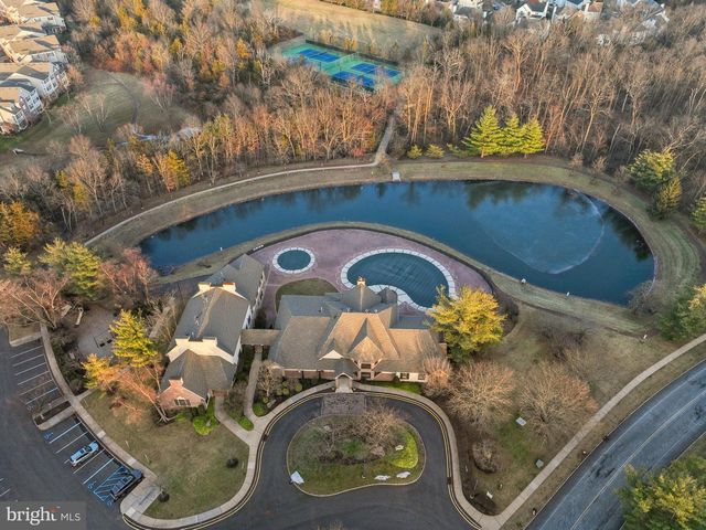 5 MCELROY LN, Belle Mead, NJ 08502