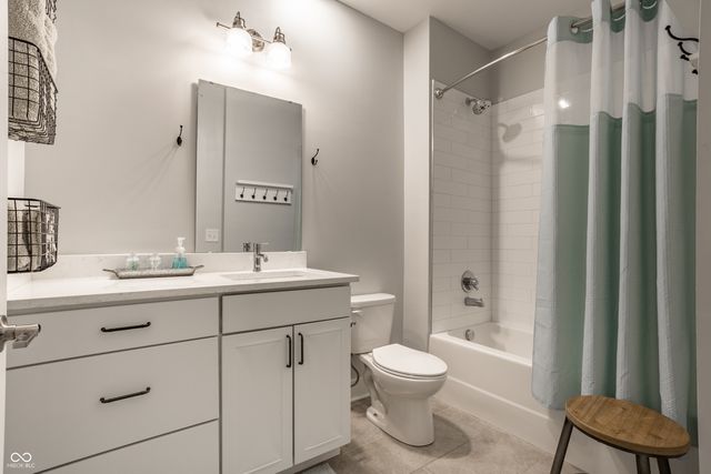 622 E 10th Street 205, Indianapolis, IN 46202