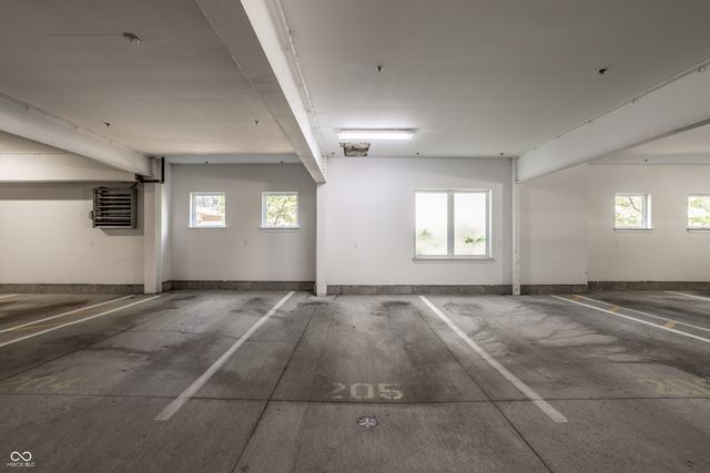 622 E 10th Street 205, Indianapolis, IN 46202