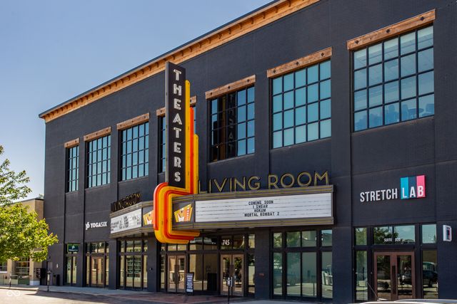 622 E 10th Street 205, Indianapolis, IN 46202