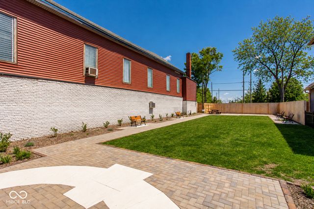 622 E 10th Street 205, Indianapolis, IN 46202