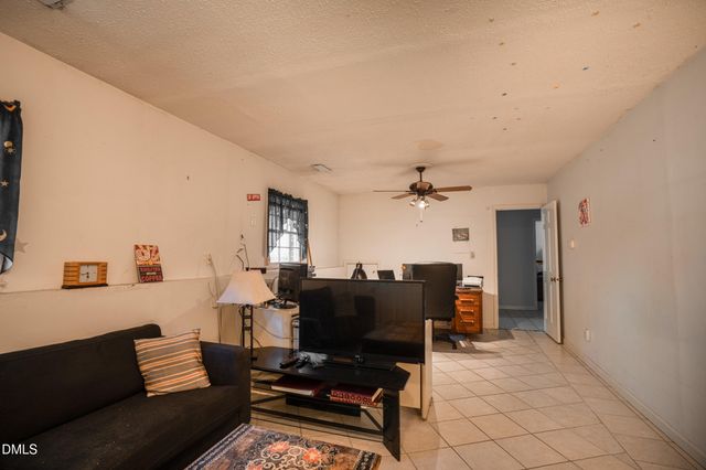 1008 E Millbrook Road, Raleigh, NC 27609