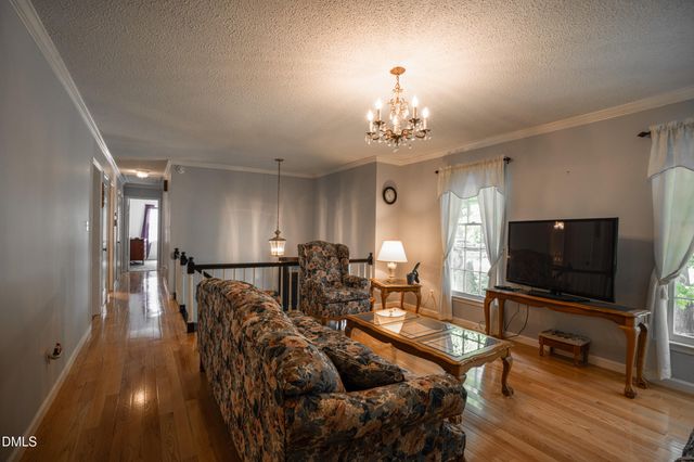1008 E Millbrook Road, Raleigh, NC 27609