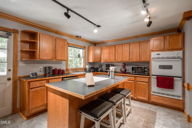 1008 E Millbrook Road, Raleigh, NC 27609