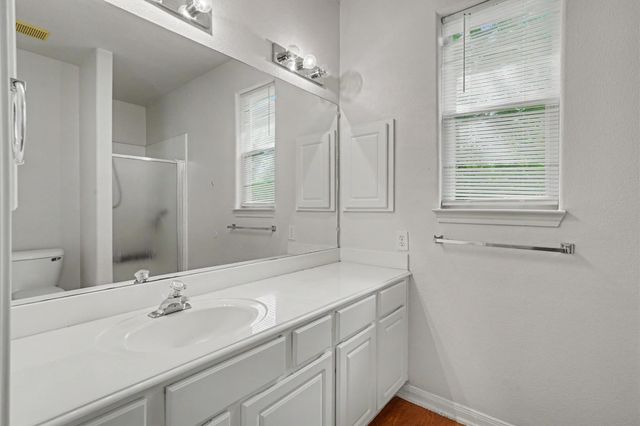 321 E Wilkins Street, League City, TX 77573