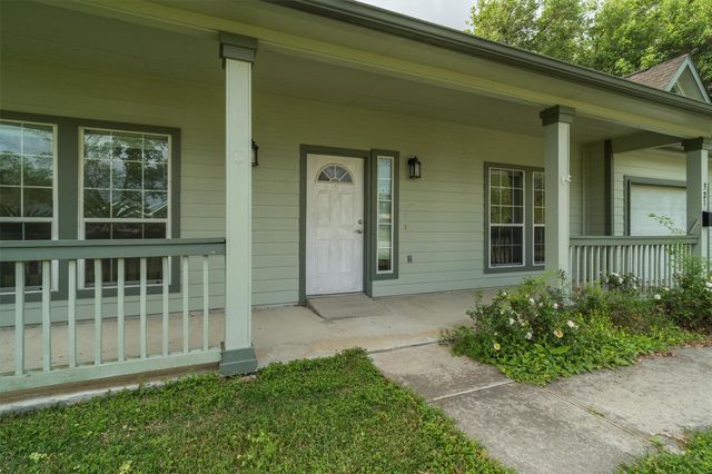 321 E Wilkins Street, League City, TX 77573