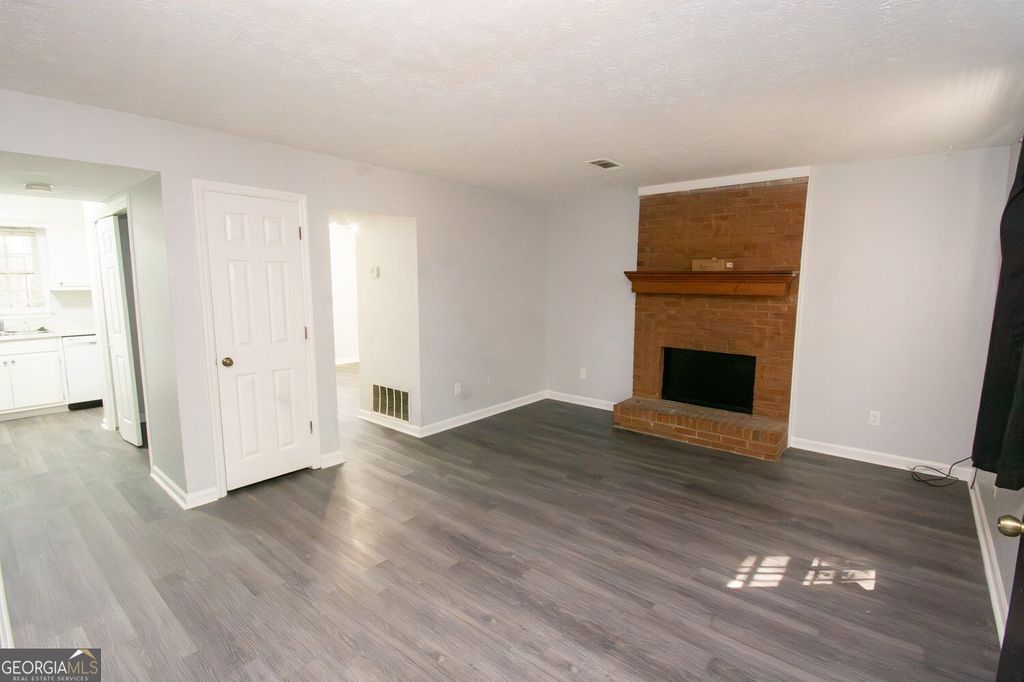 6702 Chupp Road, Lithonia, GA 30058 — photo 2