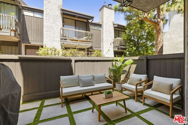 925 14th Street 19, Santa Monica, CA 90403