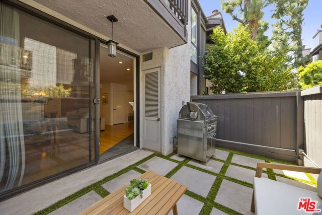 925 14th Street 19, Santa Monica, CA 90403