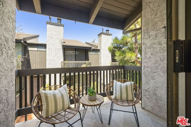 925 14th Street 19, Santa Monica, CA 90403