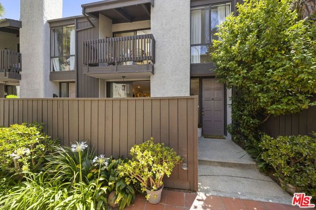 925 14th Street 19, Santa Monica, CA 90403