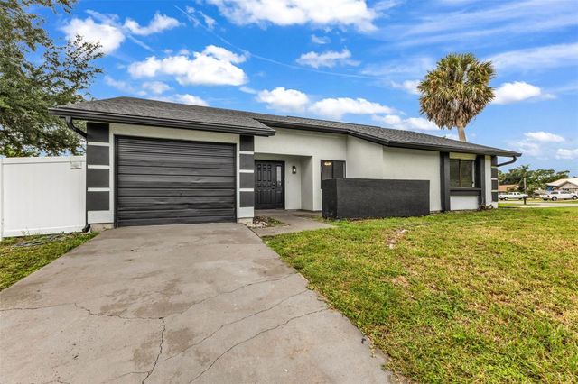 975 BAER AVENUE NW, Port Charlotte, FL 33948
