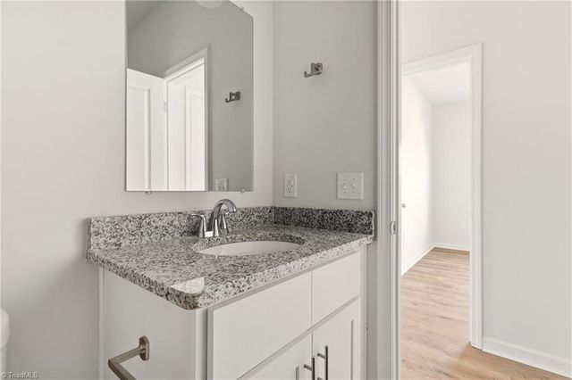 858 W 12th Street, Winston-salem, NC 27105