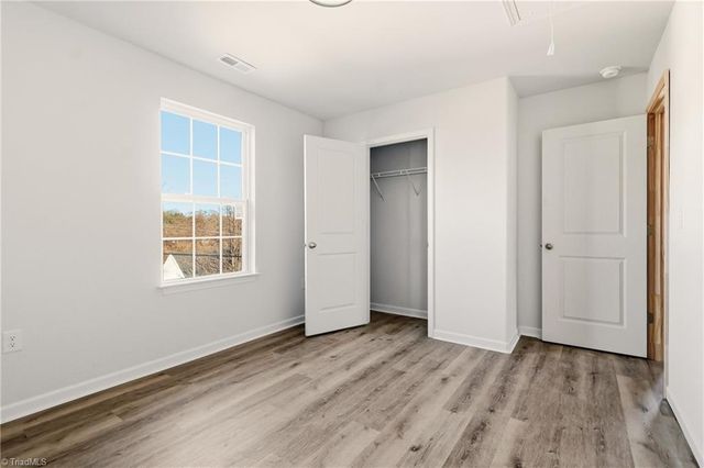 858 W 12th Street, Winston-salem, NC 27105