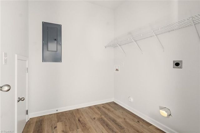 858 W 12th Street, Winston-salem, NC 27105