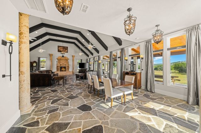 165 Williams Trail, Kerrville, TX 78028