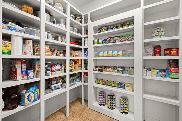 165 Williams Trail, Kerrville, TX 78028