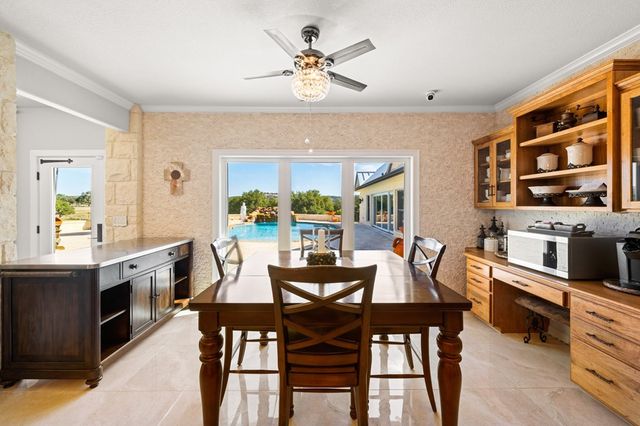 165 Williams Trail, Kerrville, TX 78028