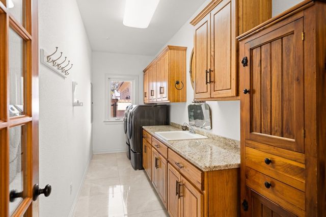 165 Williams Trail, Kerrville, TX 78028