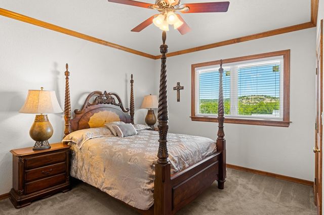 165 Williams Trail, Kerrville, TX 78028