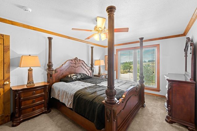 165 Williams Trail, Kerrville, TX 78028