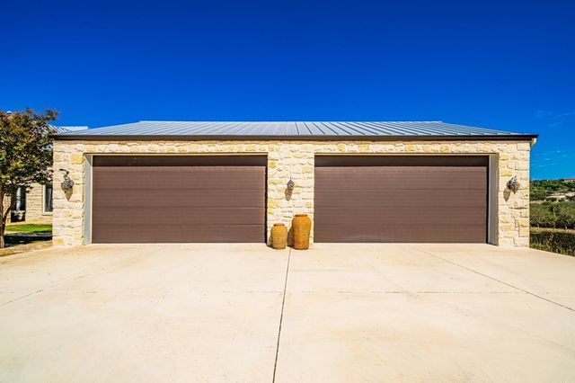 165 Williams Trail, Kerrville, TX 78028
