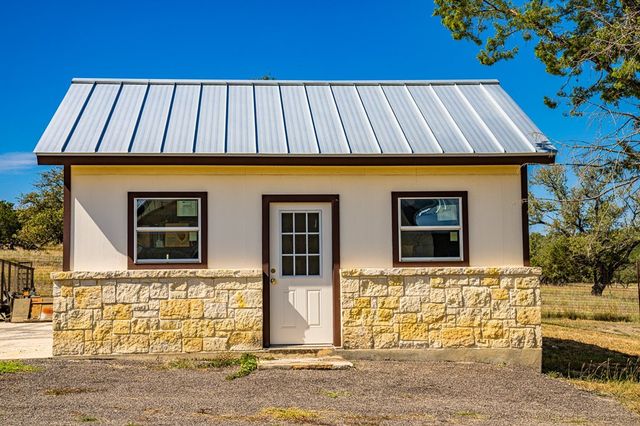 165 Williams Trail, Kerrville, TX 78028