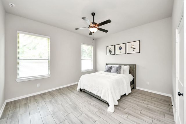 2114 Garden Arbor Lane, Tomball, TX 77375